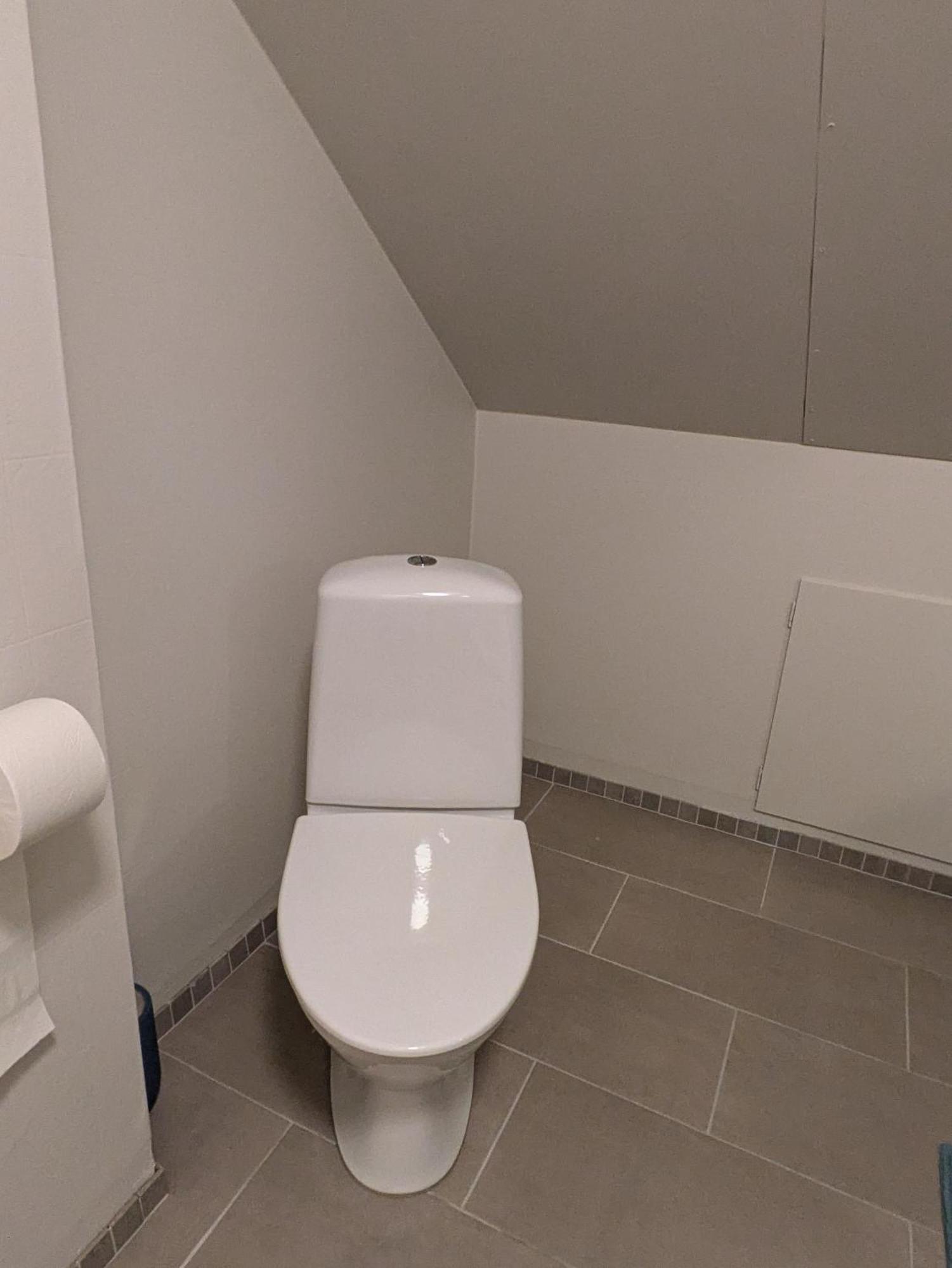 Innholdsrik Leilighet Med Hage * Stavanger