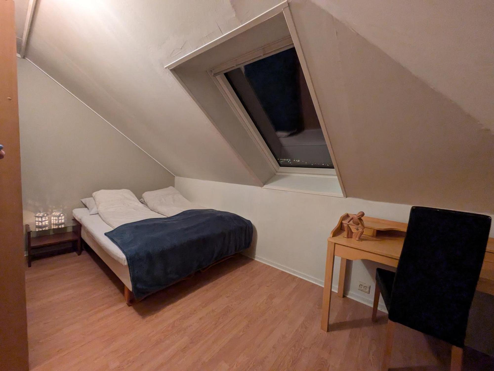 Innholdsrik Leilighet Med Hage * Stavanger